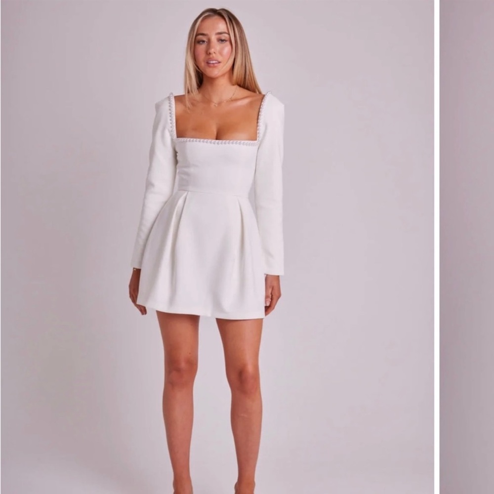 Odd Muse White Pearl Dress size XS NWT